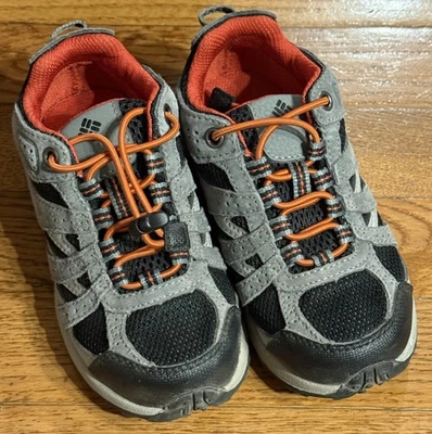 Boys Toddler Size 11 Columbia Shoes - Image 1 of 4