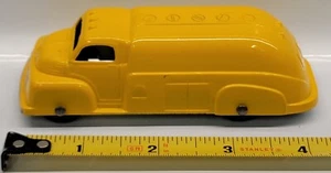 Tootsietoy 1949 Ford Oil / Gas Tanker Truck Metal Diecast Toy Yellow USA Vintage - Picture 1 of 8