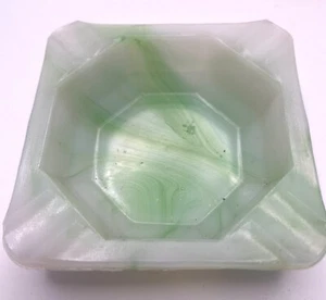 Akro Agate Green White Swirl 3” Square Ashtray Vintage - Picture 1 of 4