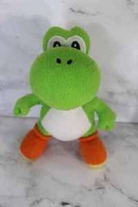 2010 Nintendo Super Mario Yoshi Green 8" Bean Beanie Plush Stuffed Little Buddy - Picture 1 of 7