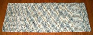Nuovo tappetino runner da tavolo rettangolare Uniq fatto a mano all'uncinetto 15x38 marrone marrone chiaro blu bianco - Foto 1 di 2