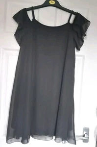 Excellent Condition Boohoo Black Off Shoulder Dress Size 8 - Picture 1 of 1