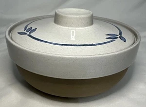 Midwinter 1.5 Quart Covered Casserole Dish Blue Print Floral England Stoneware - Picture 1 of 8