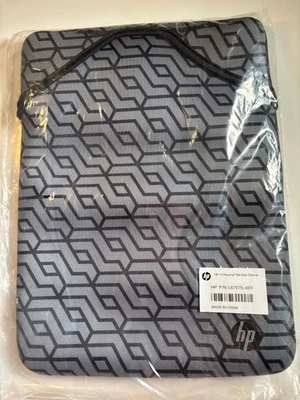 HP L67075-001 14-inch Reversible Nlk/Geo Laptop Sleeve Case - Image 1 of 4