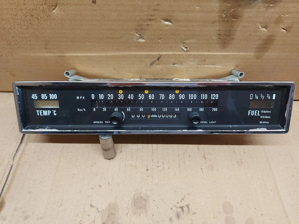 Relojes Rover P6 2000 Speedo. Bajo kilometraje. Foto 1 de 4