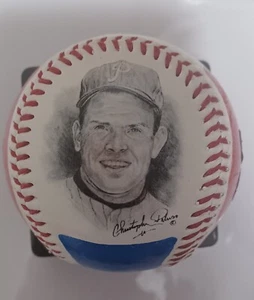 Phillies Hall of Fame Pitcher  Signed Robin Roberts Ball. Simulated Signature.  - Picture 1 of 8