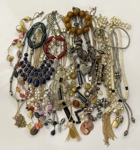 Estate Jewelry 2 lb Lot All Wearable Vintage to Now Costume Statement - Picture 1 of 4