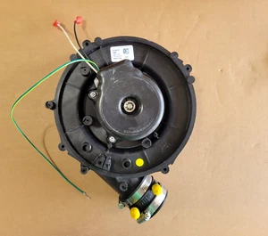 Fasco A984 Round Oem Blower, 3000 Rpm, 1 Phase, Direct, Plastic 1 Speed - Picture 1 of 4