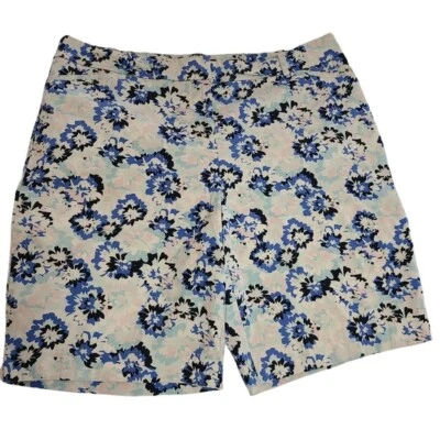 Talbots Talla 14 Pantalones cortos elásticos florales en azul pálido rosa Foto 1 de 4