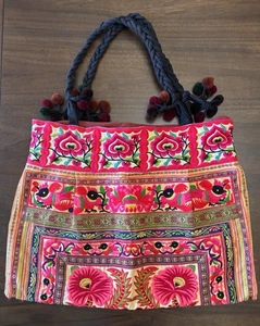 Thai Hmong Hill Tribe Bags Beuteltasche Blumen Bommel Muster bestickt - Bild 1 von 10