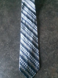 Corbata Bosa Cuadrada Longitud 56" 3.5" Ancho 100% Seda - Imagen 1 de 3