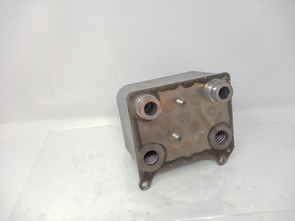 Enfriador de aceite de motor 6,0 L | Se adapta a 03 04 05 06 07 08 09 10 Ford F250 F350 E350 E450 Foto 1 de 2