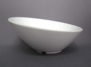 GET MELAMINE B-789 SAN MICHELE WHITE CASCADING BOWL 1.1 QT; 10"diam x 5"d GUC - Picture 1 of 9