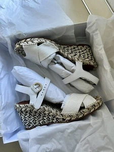 NEW IN BOX Chloe Espadrilles Blue White Wedges Size 41 - Picture 1 of 6