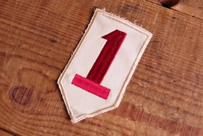 1st Infantry Division Patch TYPE 5 Miss Drop 44 Patch King - Image 1 of 2