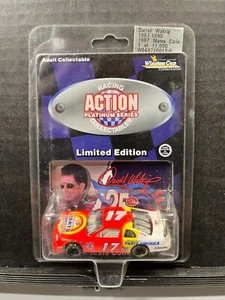 1/64 ACTION PLATINUM SERIES #17 DARRELL WALTRIP 1997 MONTE CARLO RED - Picture 1 of 2