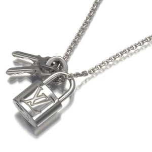 Auth Louis Vuitton Necklace Lockit Key 18K 750 White Gold - Picture 1 of 4