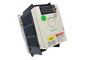 Schneider ATV12H037M2 Variable Speed Drive - Picture 1 of 3