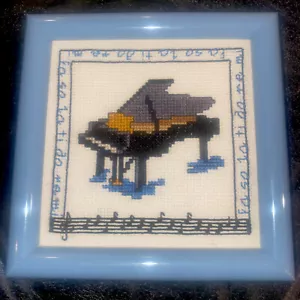 Vtg Finished Needlepoint Piano 4 3/4” X 4 3/4” Fa So La To Do Re Mi Notes - Picture 1 of 8