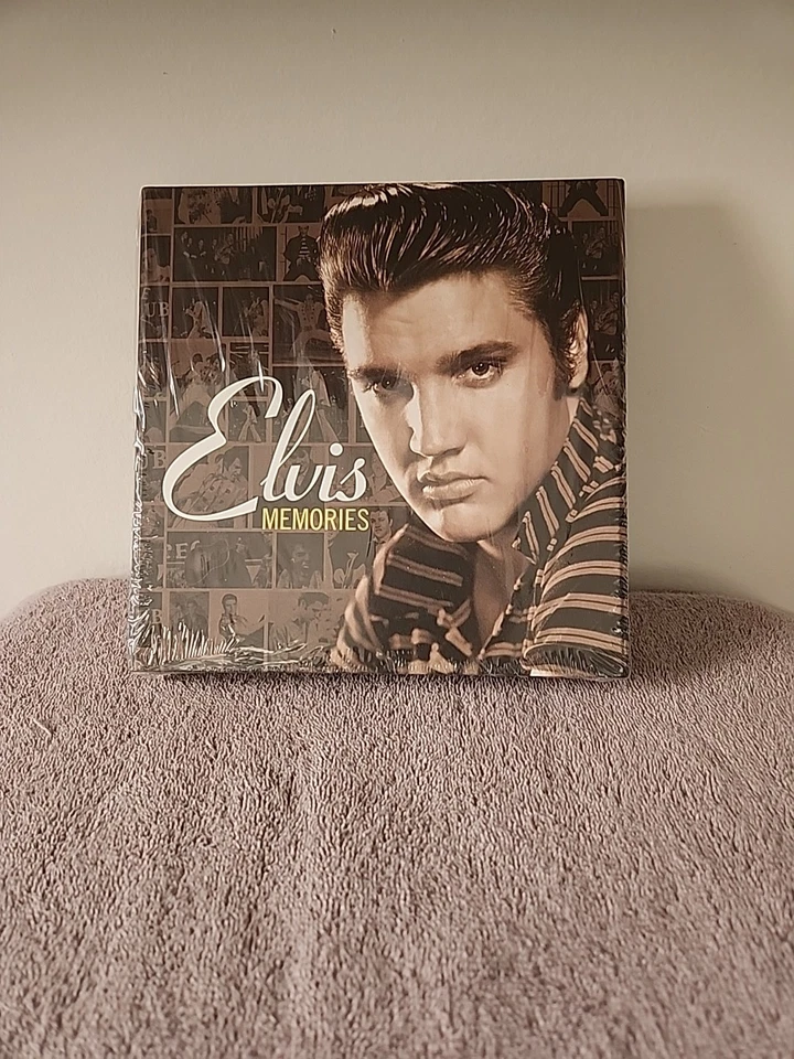 Elvis Presley Memories 3 CD Boxed Set Celebrating Elvis' 75th Bday 75 Songs