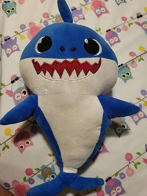 Pinkfong Musical Daddy Shark, 11 Inches Long And Lights Up - Image 1 of 4