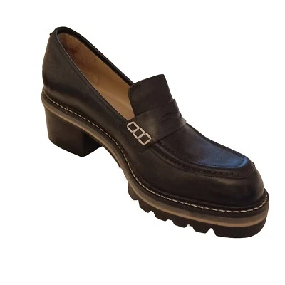 Nuevos mocasines hechos a mano de cuero Bernardo. Hermoso y súper genial Foto 1 de 4