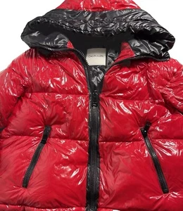 Giacca Calvin Klein donna Sorona Aura XL puffer coat rosso lucido con cappuccio isolato - Foto 1 di 23