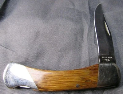 Navaja de bolsillo Bear MGC Heritage de una sola hoja losas de madera de 9 puntos Foto 1 de 4