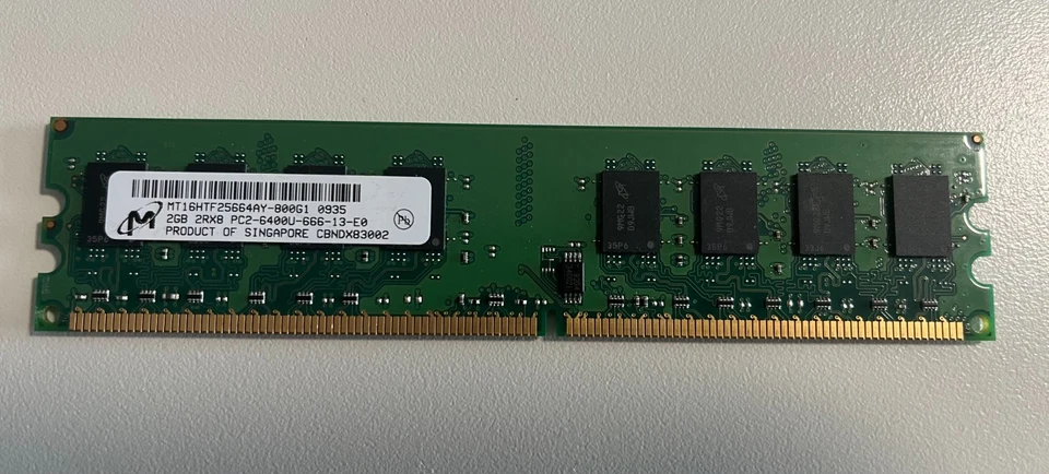 MICRON MT16HTF25664AY-800G1 2GB DESKTOP DIMM DDR2 - Image 1 of 1