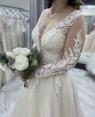 Línea A Cordones Cuentas Corsé Vestidos de Novia Mangas Largas Desnudo Debajo Talla M Foto 1 de 4