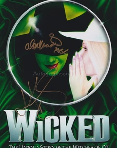 Kerry Ellis & Alexia Khadime HAND SIGNED 8x10 Photo Autograph Wicked The Musical - Foto 1 di 2