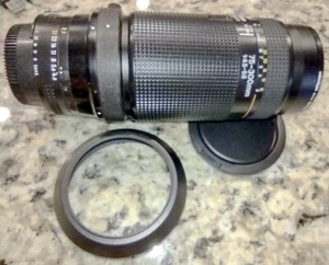 Light Use Nikon AF Nikkor 75-300mm f4.5-5.6 Zoom Lens Caps Hood Mount Excellent - Picture 1 of 8