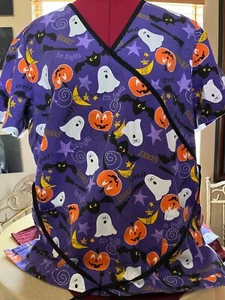 Halloween pumpkins, ghost and bats - Picture 1 of 2