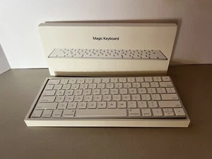 Apple Magic Keyboard A1644 Bluetooth Wireless Rechargable iPad Compatible - Picture 1 of 13