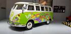 VW T1 Camper Green Samba Hippie Van Split Screen 1:25 1:24 Scale Diecast Model