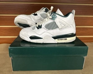 Nike FQ8213-103 Air Jordan 4 Retro Größe 4,5Y US oxidiert grün/weiß Schuhe - Bild 1 von 8
