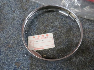 honda cb250 33101-443-611 headlight rim nos - Picture 1 of 4