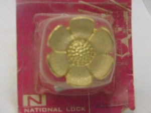 BRAND NEW Vintage National Lock Metal Cabinet Doorknob 1 1/4" - Picture 1 of 3
