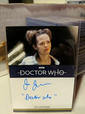 Tarjeta autógrafa con inscripción Joyner serie 1-4 de Doctor Who como Lynda Moss 2023 Foto 1 de 2