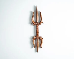 Decorazione da parete in legno Trishul, ornamento Trishul Shiva, tridente divino, Shiva, regalo - Foto 1 di 9