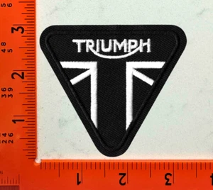 Triumph Motorcycles Patch gestickt Bügelbild Dreieck Biker Abzeichen - Bild 1 von 1