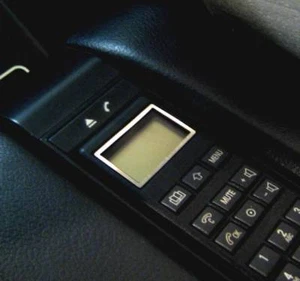 D Chrom Rahmen für Display Telefon / BMW E38 E39 - Edelstahl poliert - Picture 1 of 3