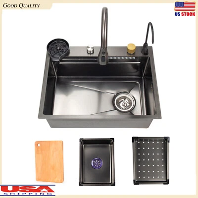 Fregadero de cocina en cascada de acero inoxidable Flying Rain con grifo extraíble Foto 1 de 4