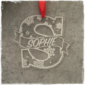 Personalisiertes Monogramm Weihnachten Kugeln Geschenk Acryl Baum Ornament Initialen Name - Bild 1 von 2