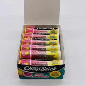 Menge 12 CHAPSTICK PINK LEMONADE LIPPENBALSAM 0,15 OZ - LIMITIERTE AUFLAGE - BRANDNEU - Bild 1 von 7