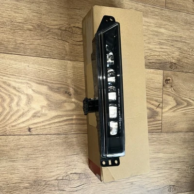 Faro antiniebla delantero izquierdo honda cr-v mk5 rw 33950-taa-003 21122906 Foto 1 de 4