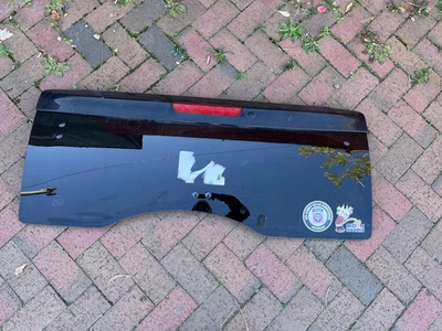 2007-2014 Toyota FJ Cruiser Rear Back Glass With Spoiler and 3rd Brake Light - Image 1 of 4