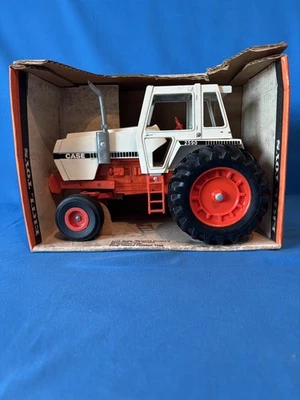 Escala 1/16 ERTL Vintage Case 2590 Tractor #269 "Réplica Blueprint" em caixa desgastada. - Imagem 1 de 4