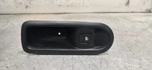 156015540 interruttore alzacristalli posteriore per RENAULT MEGANE II BERLINA 5P - Foto 1 di 2