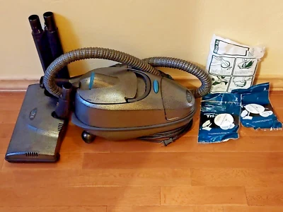 Tristar A101G Canister Vacuum Cleaner w/ Wand & Power Head, Extra Filters, Clean - Image 1 of 4